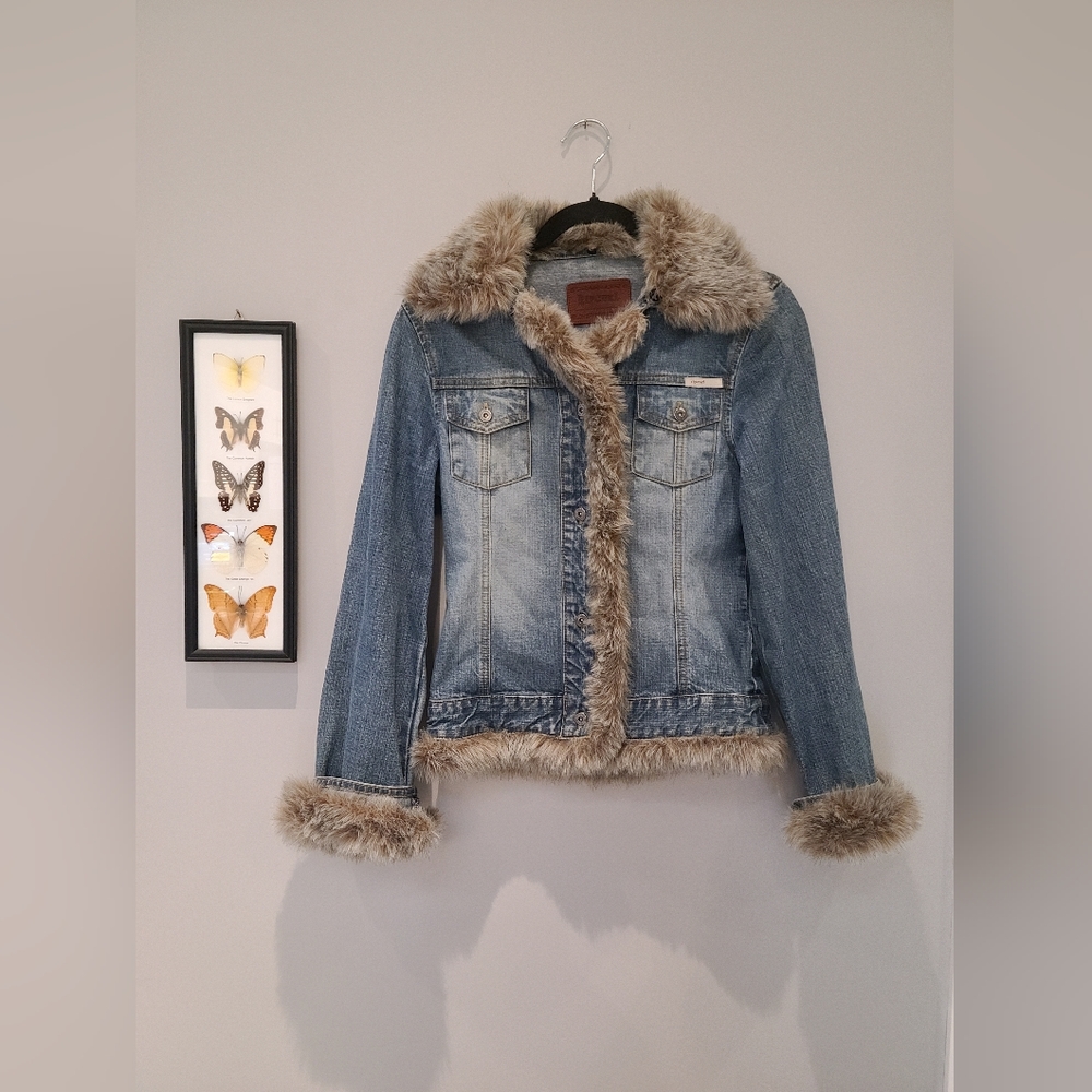 Rip Curl Detachable Faux Fur Jean Jacket